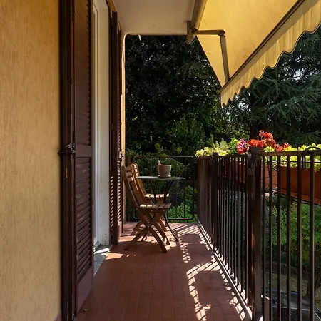 Loft 1 - In Zona Strategica Tra Le Perle Del Di Erba